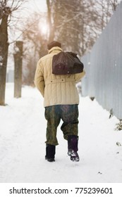 31,123 Walking long road Images, Stock Photos & Vectors | Shutterstock