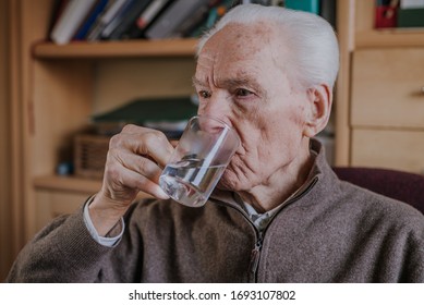 9,643 Elder drink water Images, Stock Photos & Vectors | Shutterstock