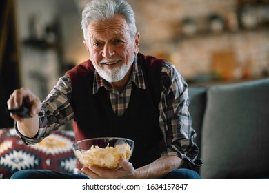 Old Man Watching Tv Senior Man Stock Photo 1634157847 | Shutterstock