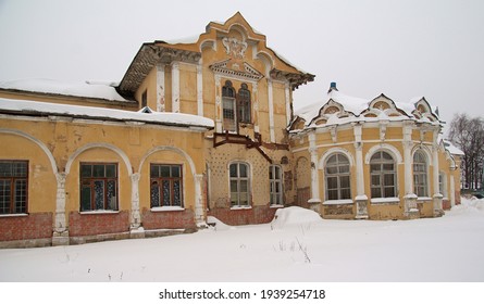 Old Manor House In The Snowy Winter