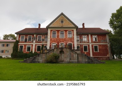 An Old Manor Paunkula In Estonia