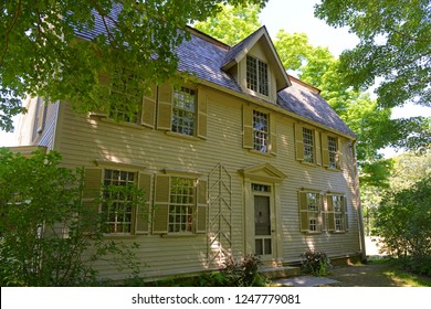 The Old Manse In Minute Man National Historical Park, Concord, Massachusetts MA, USA. This Building Was Built For William Emerson.