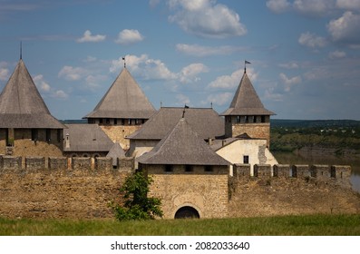 Old medieval castle in the city of Khotyn in the afternoon in summer - Shutterstock ID 2082033640