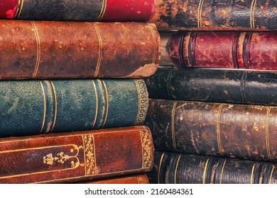 2,724 Stack big books old Images, Stock Photos & Vectors | Shutterstock