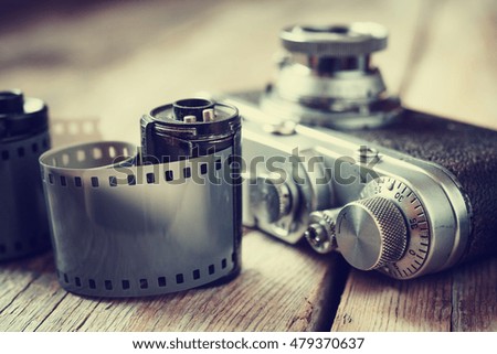 Similar – Foto Bild Vintage-Fotokamera in der Hand