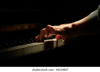 47,444 Piano black and white Stock Photos, Images & Photography ...