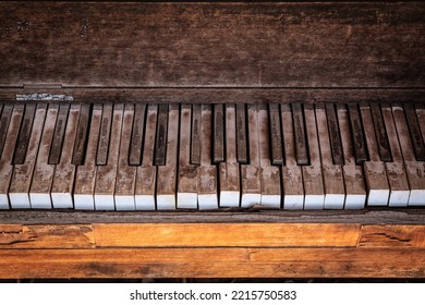 Old Piano Keyboard, Gwalia Ghost Town