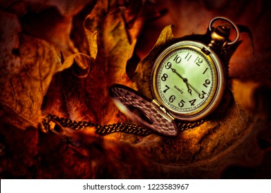 アンティーク時計 イラスト の写真素材 画像 写真 Shutterstock