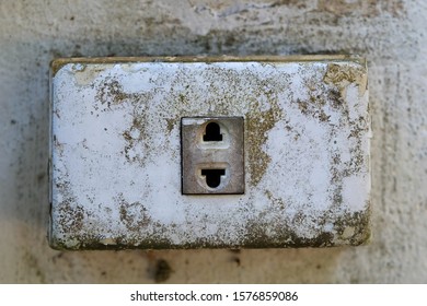 19,970 Old sockets Images, Stock Photos & Vectors | Shutterstock