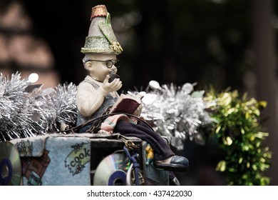The old reader