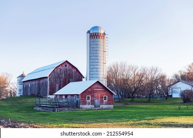 3,528,552 Farm Landscape Images, Stock Photos & Vectors | Shutterstock