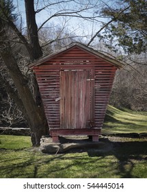 Old Red Corn Crib