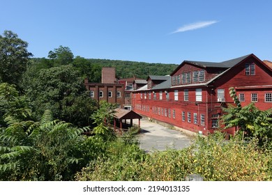 Old Red Factory Building In Collinsville (Canton), Connecticut, USA