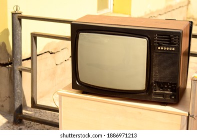 what to do with old tv singapore