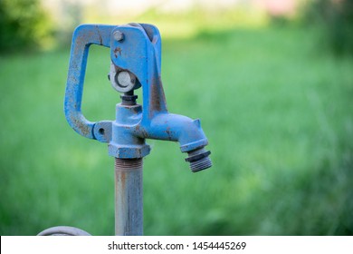 Old Rusty Blue Outdoor Water Spigot Stock Photo 1454445269 | Shutterstock