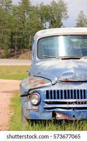 Old rusty car