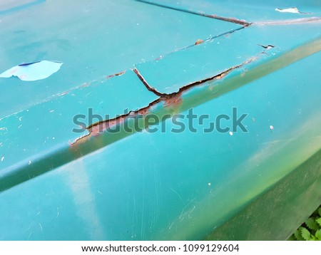 old rusty car