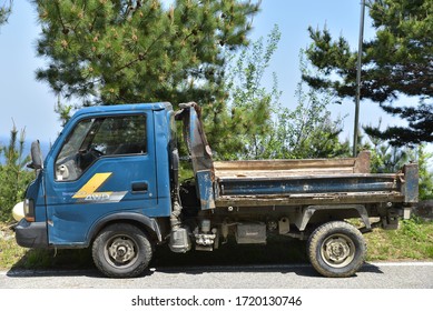 An Old, Rusty Kia Bongo Frontier Truck Stands On The Side Of The Road. Taken On May 1, 2020 At Jeongdongjin-ri, Gangdong-myeon, Gangneung-si, Gangwon-do.