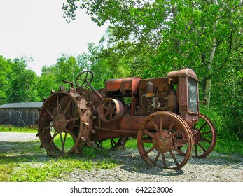 9,131 Antique Tractor Wheels Images, Stock Photos & Vectors | Shutterstock