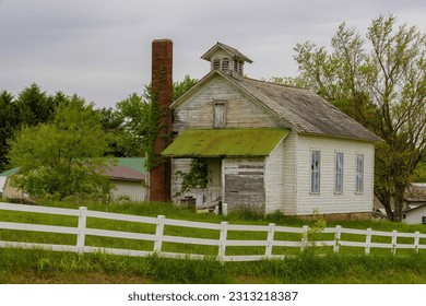Old school house in Amish Country in rural Ohio, USA