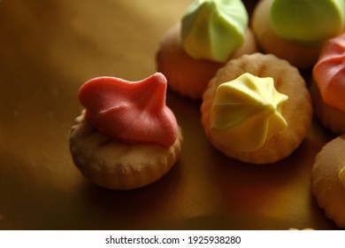 Old School Iced Gem Biscuit