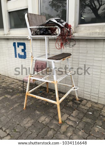 The old seat of refree that do not use.