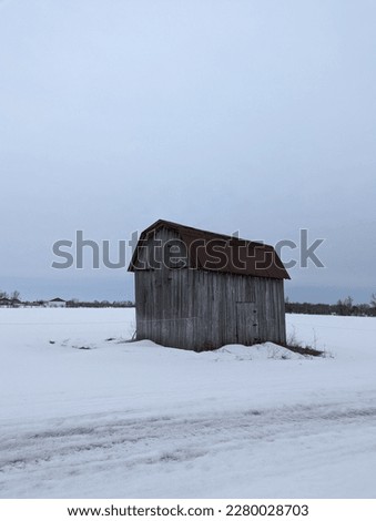Old shack waiting for spring