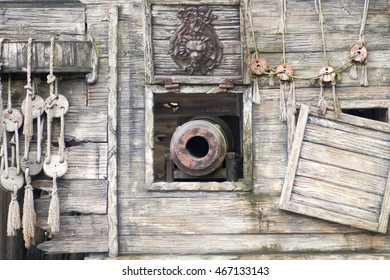 Old Ship Cannon, Pirate Ship