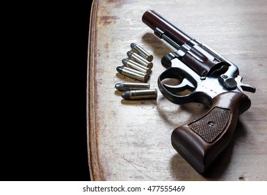 Old Short Gun Bullets On Wooden Stock Photo 477555469 | Shutterstock