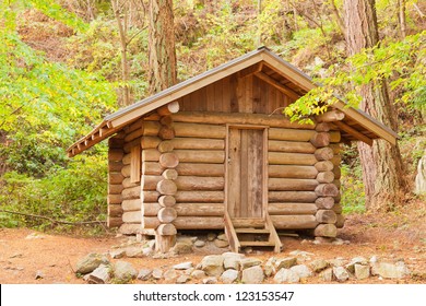 Old Log Cabin Exterior Images Stock Photos Vectors Shutterstock