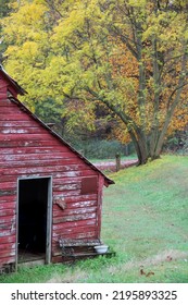 Old Southern Red Barn Fall Colors