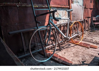 Old Sports Bike Repair Without Rubber Orange Wheel Painting And Installation Of Parts