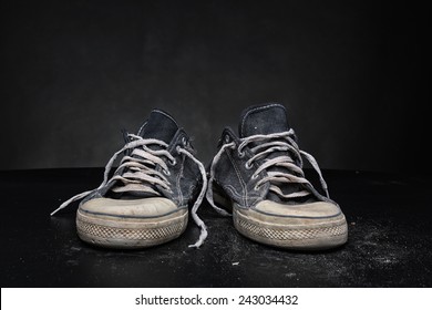 24,280 Old trainers Images, Stock Photos & Vectors | Shutterstock