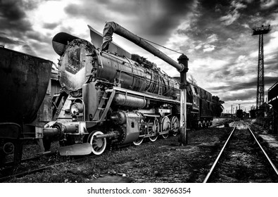 The Old Steam Locomotive