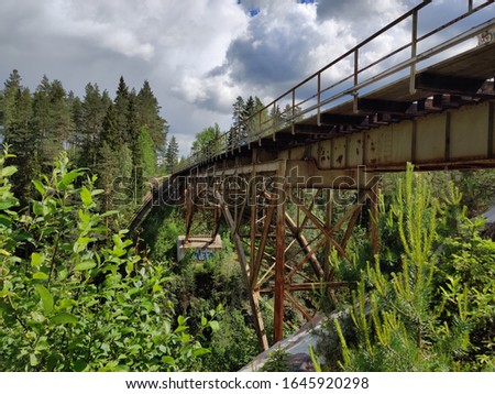 Old but still infunction railwaybridge