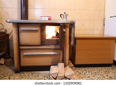 Old Stove In A Kitchen Of A Moutain Home