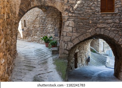 Old Street In Figuerola D'Orcau - Pallars Jussà - Lleida - Spain