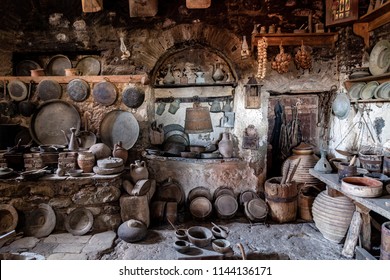 Imagenes Fotos De Stock Y Vectores Sobre Pantry Old Shutterstock