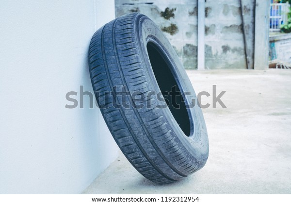 Old tires at\
idle
