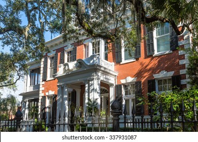 Old Traditional Home In Savannah, Georgia