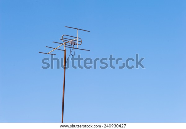 clear blue tv antenna