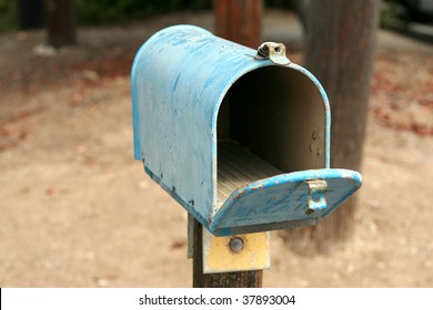 Empty Mailbox Images Stock Photos Vectors Shutterstock