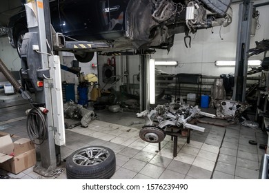 Old Used Car Without Wheel Raised Stock Photo 1576239490 | Shutterstock