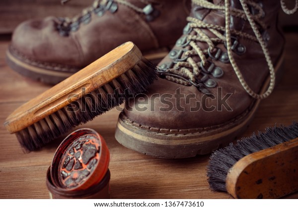 vintage shoe brush