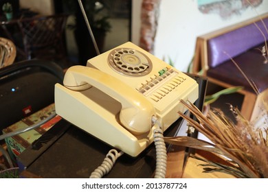 old vintage telephone house decoration