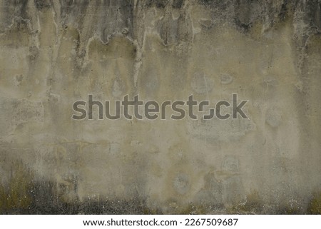 
Old wall background with plenty of copy space