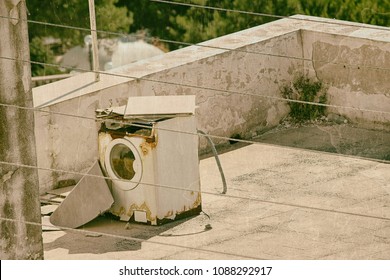 Old Washing Machine