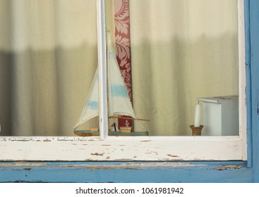 Old window display