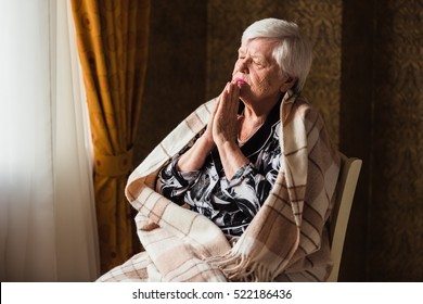 Old Woman Praying