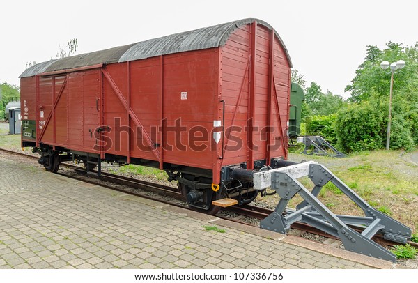 wooden railway freight cars